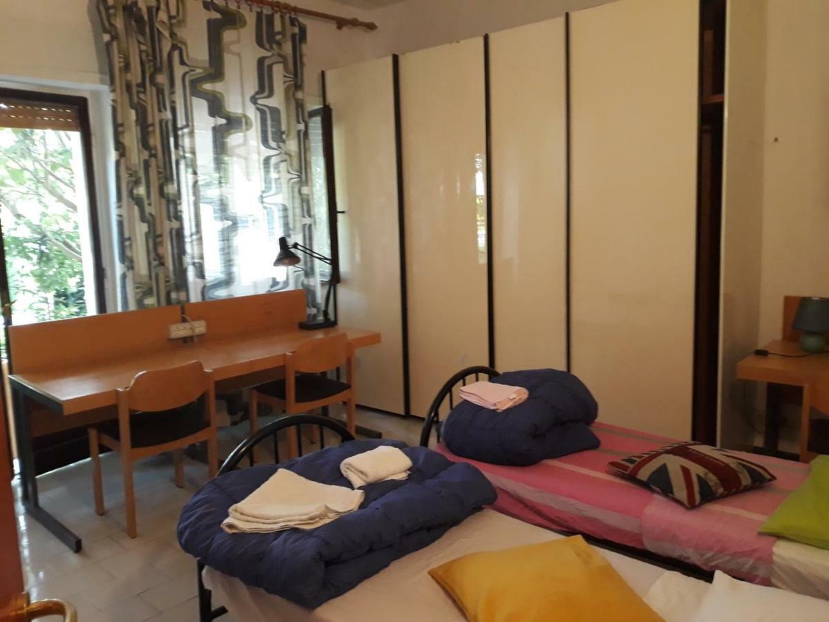 Bed In Siena Hotel Tognazza Kültér fotó