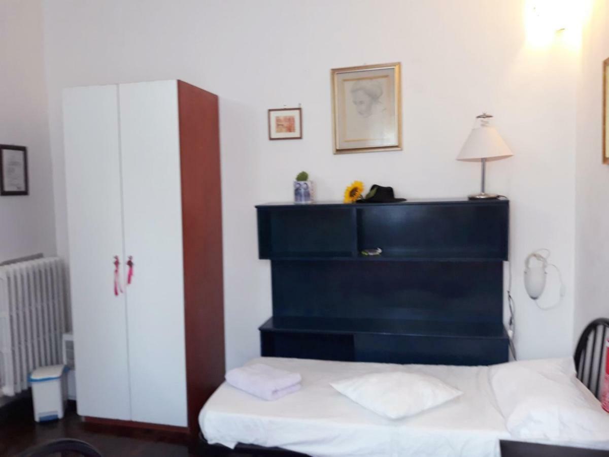 Bed In Siena Hotel Tognazza Kültér fotó