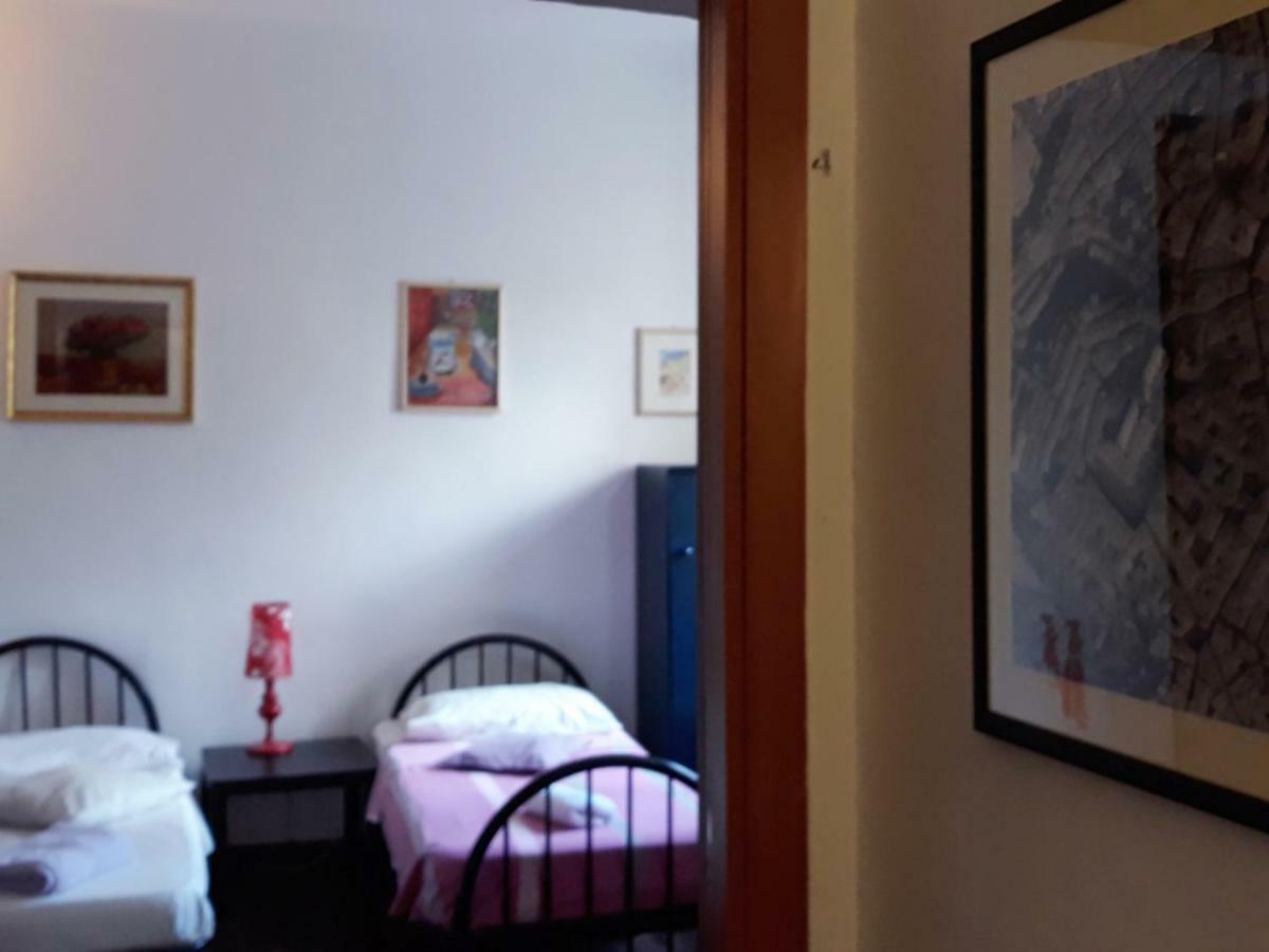 Bed In Siena Hotel Tognazza Kültér fotó